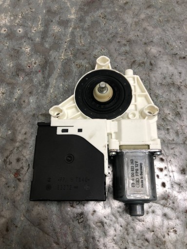 motor fenster links heck AUDI A3 8P LIFT 8P4959801F