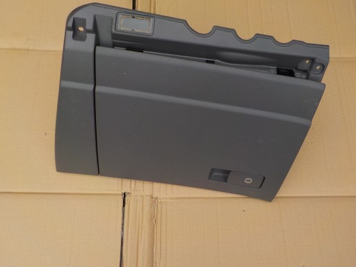 passenger compartment of the passenger seat alhambra II 2011r EUROPA