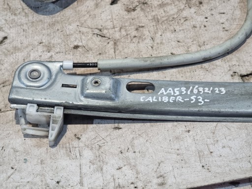 Mécanisme essuie glaces Droite Avant OE 05074798AA DODGE CALIBER 07r