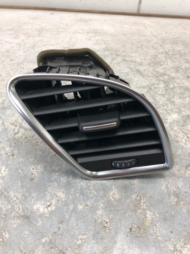 grid air conditioning devices right AUDI A5 8T1820902C
