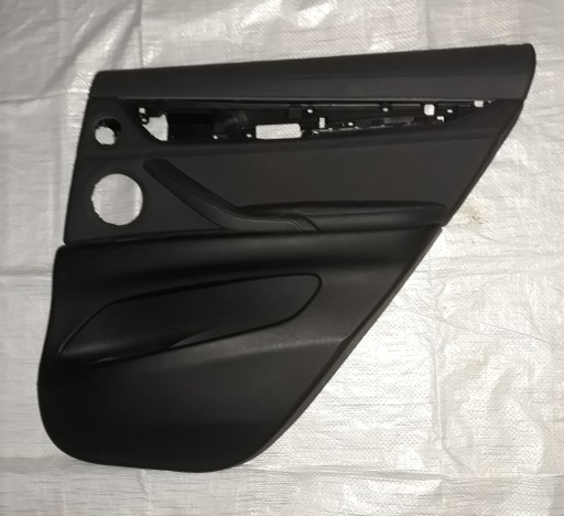 BMW X6 F16 бекон оббивка двері задній задній правий