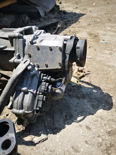 РЕДУКТОР КОРОБКИ ПЕРЕДАЧ JAGUAR F PACE 2.0 D