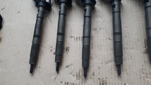 A5 8T injector of the fuel 2.7 3.0 TDI A4 B8 A6 C6