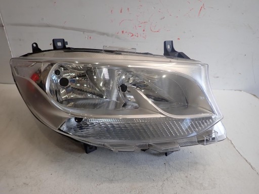 light front right MERCEDES SPRINETR W907 W910 2017- A9109060100