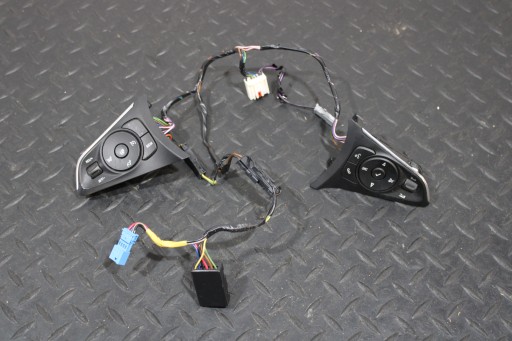 MULTIFUNKCJA des Lenkrads 39172793 OPEL GRANDLAND X 2019