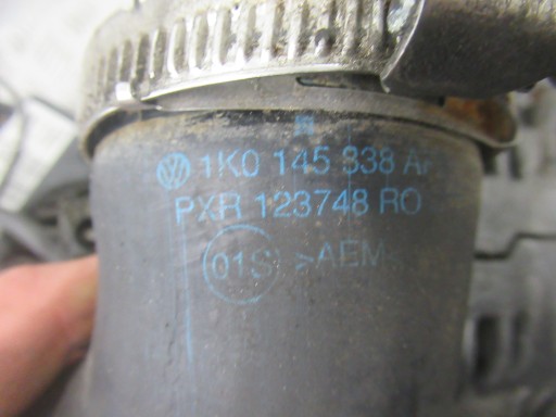 rohr Schlauch intercooler turbo SKODA OCTAVIA 2 1.6 TDI 1K0145338AF