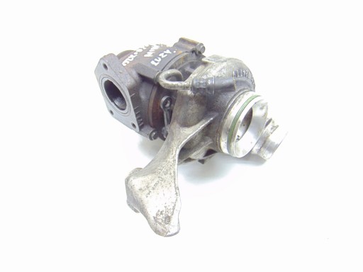 turbo TURBO BMW F20 F30 E90 F10 2.0d N47D20C 8517452