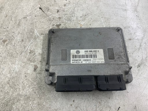 VW POLO 9N 1.2 control unit of the engine 03D906032C