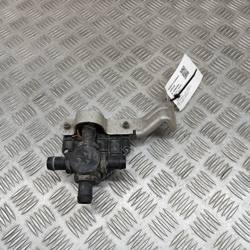 600737000F - Подогреватель охлаждающей жидкости tesla model s 2015