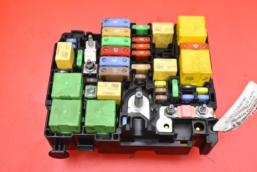 compartment of fuses 9808959080 TOYOTA PROACE CITY 2 II 2.0 D-4D 19