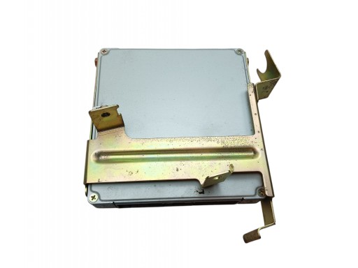 computer of the engine NISSAN X-TRAIL T30 2.0 16V QR20DE A56-R20