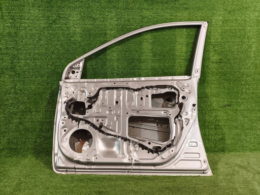 door front right right front TOYOTA AURIS II NR.4956
