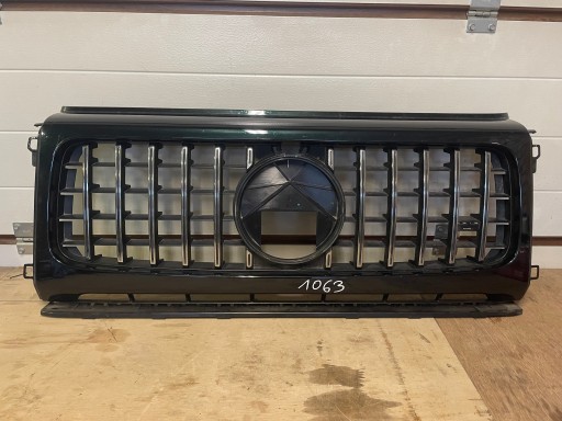 A4638885300 - MERCEDES G CLASS 463 LIFT Решетка AMG 18-
