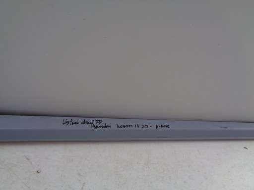 NO-WA-- moulding door right front exterior HYUNDAI TUCSON IV N-LINE