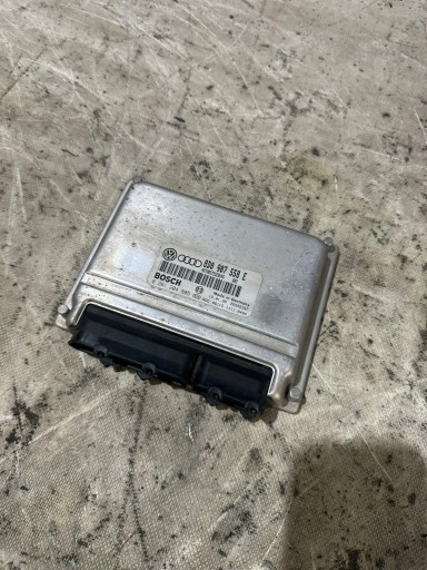 bedienteil des motors AUDI A4 B5 1.8T 8D0907558E