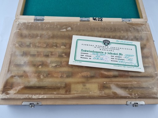 0,5-100 MLAb 76pcs VIS Польський