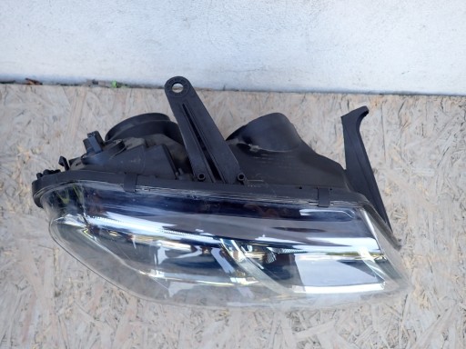 light right REFLEKTOR right DACIA DUSTER 1 and HS LIFT 2013-2017R 260100156R