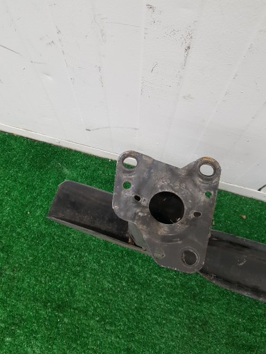 výztuha pod nárazník přední VOLKSWAGEN PASSAT B5 FL 3B0806642