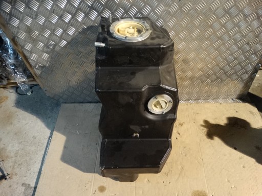 IDEALNY KPL. fuel tank FERRARI ITALIA 458 1
