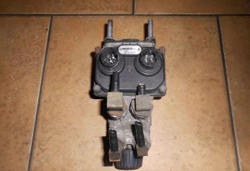 ГЛАВНЫЙ ТОРМОЗНОЙ КЛАПАН EBS DAF 105 XF 85 CF EURO 5