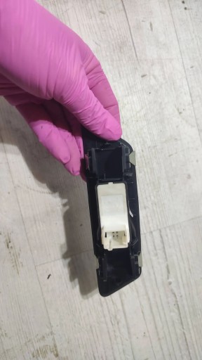 Peugeot 508 II 22r 1.2 rear part side left button of the window switch