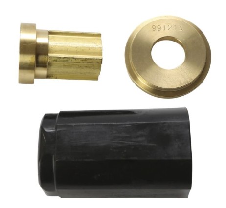 IC-MIC203HUB - МАТОЧИНА ПРОПЕЛЕРА 15X4 1/4 YAMAHA 50HP 1996-