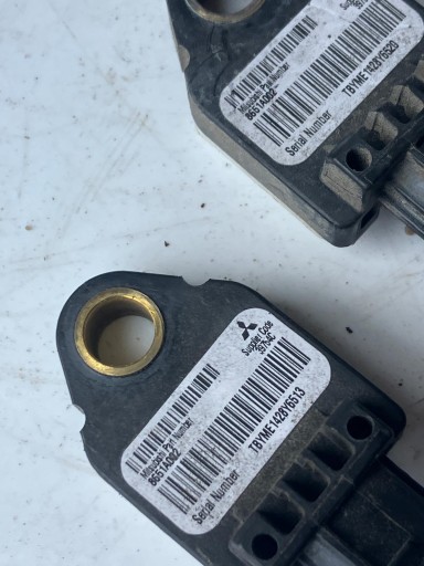 impact sensor 8651A002 PEUGEOT 4007