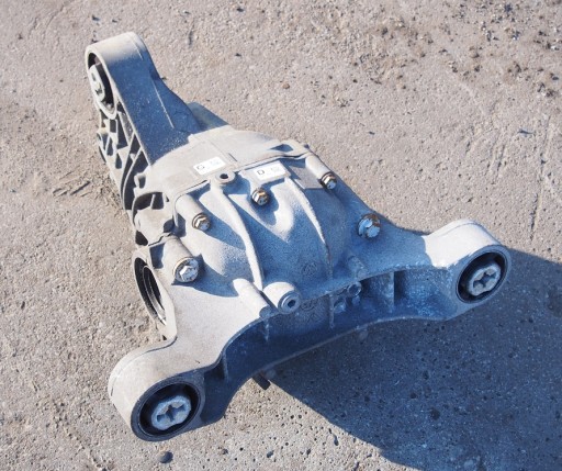 Задній міст диференціал задній AUDI Q7 3.0 TDI