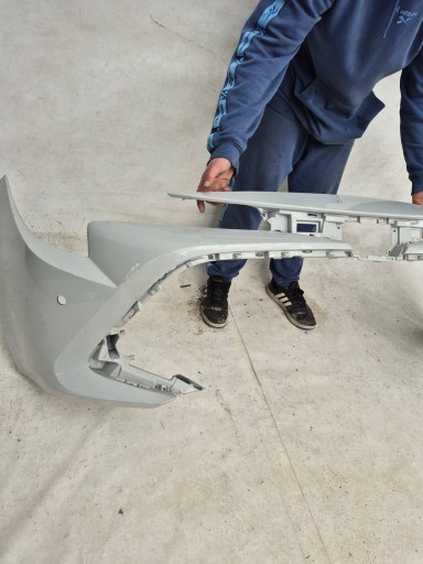 TOYOTA COROLLA E21 GR HB KOMBI bumper front front