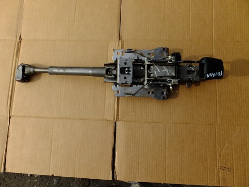 croce Piantone sterzo usato vw touran e lift 2008r