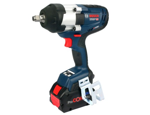 Ударний гайковерт