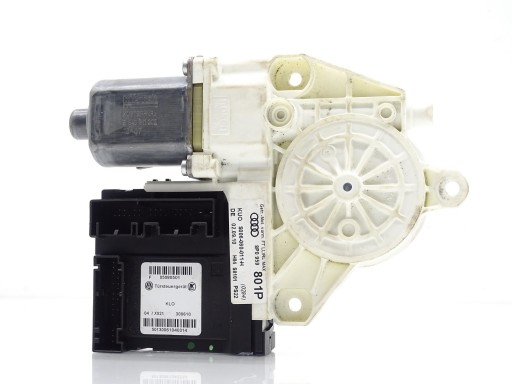 KM17955732666 2519116 - Моторчик склопідйомника лівий передній audi a3 8p підйомник 8p0959801p
