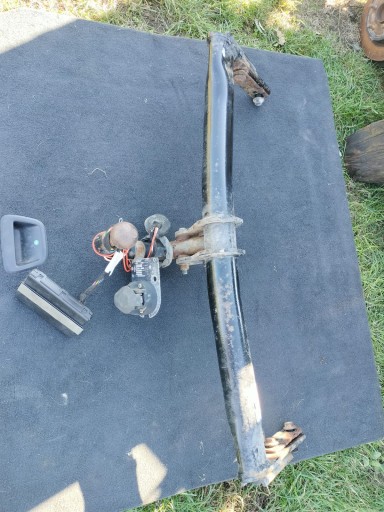 ОРИГІНАЛЬНИЙ БУКСИРУЮЧИЙ ГАК THULE VOLVO XC60 10-13R