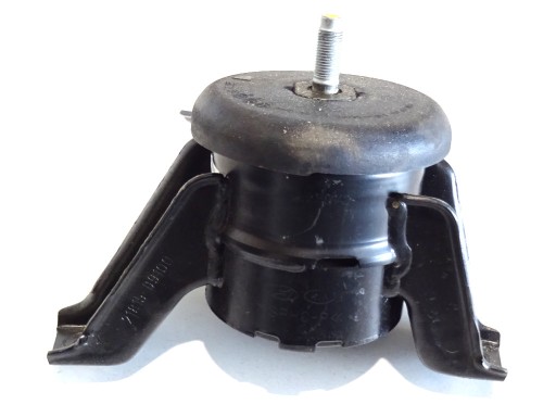 Kia SPORTAGE IV лапа двигуна 21810-F1100