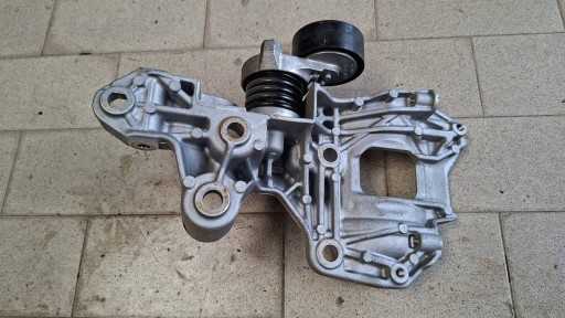 Support Support plaque Alternateur Renault Captur II 1.5 dci 117100072R