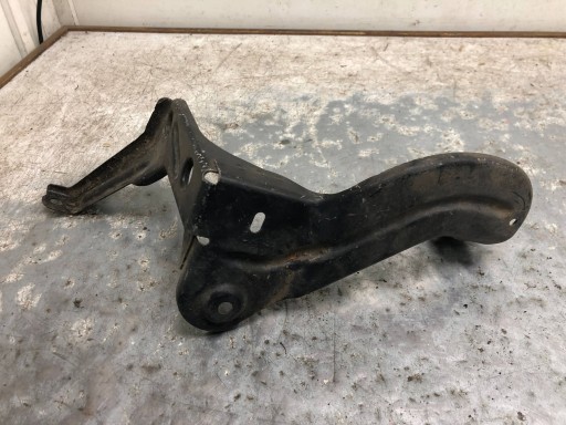 Stütze Halter intercooler links AUDI A6 C6 4F0145813F
