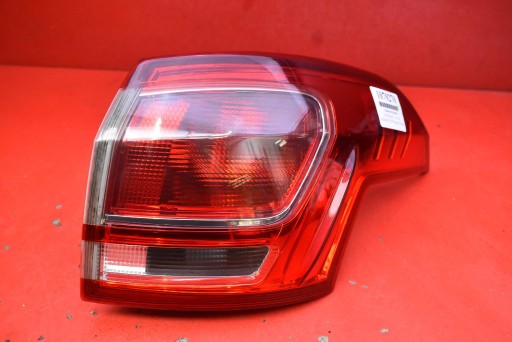 light right rear part rear AV11-13404-AG FORD B-MAX 12-18
