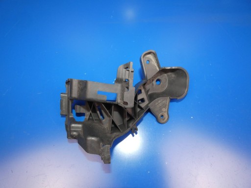 MERCEDES C W205 bumper bracket holder bracket console left rear part sedan