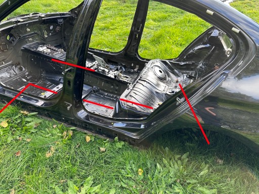 BMW F30 левый порог обшивка стойка B C