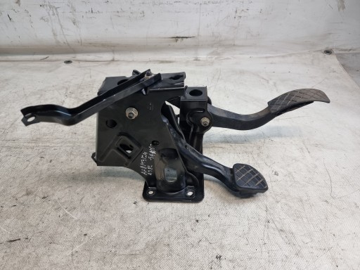 pedals gas and brakes OE 1J1721111A 1J1721130 AUDI A3 8L 96r