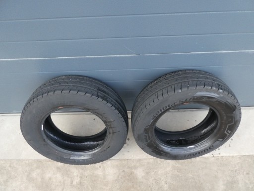2X tyres Bridgestone 225/65/16 2021R