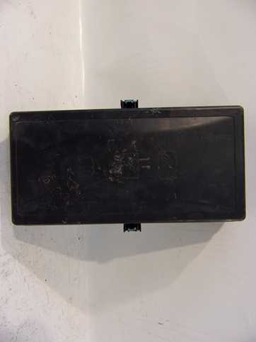 JEEP WRANGLER JL 2.2 18- КОРОБКА ЗАПОБІЖНИКІВ