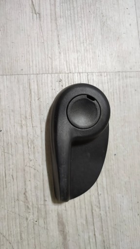 Fiat Tipo II HB 19r. 1.4 left side Pokretlo handle regulacyji seat
