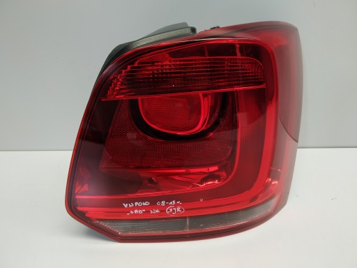 08-14r Vw Polo 6r V Dobra light wklad rear part right before lift originál