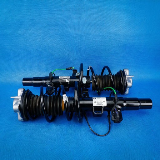 shock absorbers front komplet M Sport BMW 3 G20 G21 6895053 6895054 44km