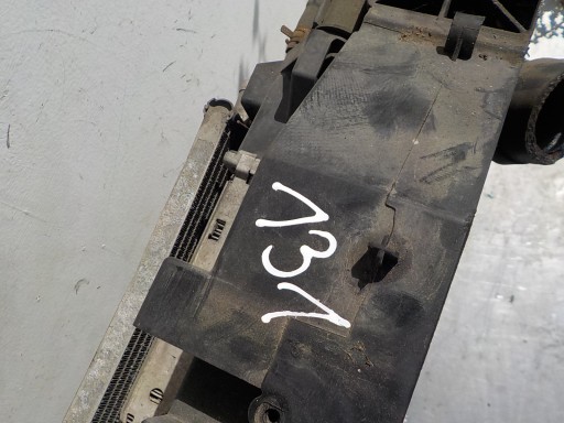 131 RENAULT SCENIC III 1.5 DCI support panel for radiators radiator
