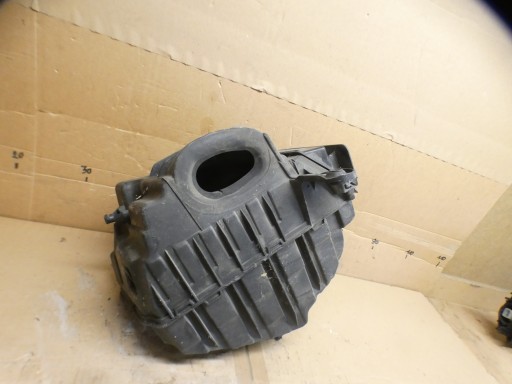 Gehäuse filter luft MEGANE III 8200947662 B
