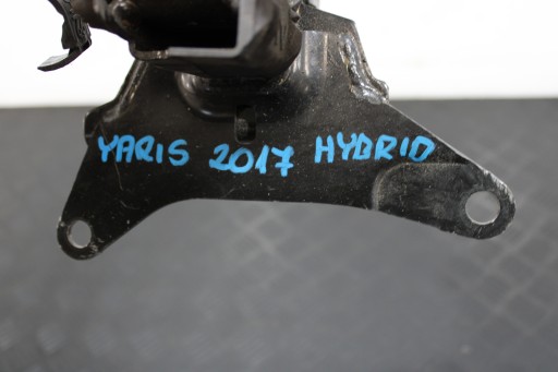 holder engine mount TOYOTA YARIS III 3 LIFT 2017 HYBRID