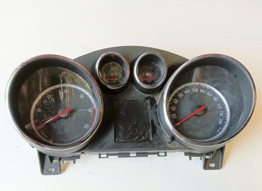 dials clock opel Zafira c EUR 2.0cdti