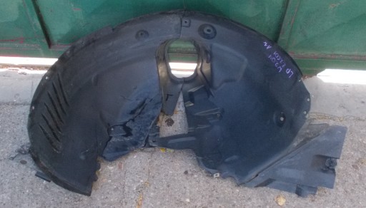 MERCEDES C KLASA W204 2.2 CDI 11R mudguard left front A2046983930